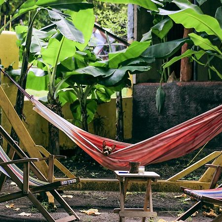 Hostel Life Is Good Moyogalpa Esterno foto