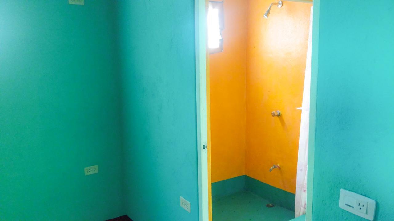 Hostel Life Is Good Moyogalpa Esterno foto