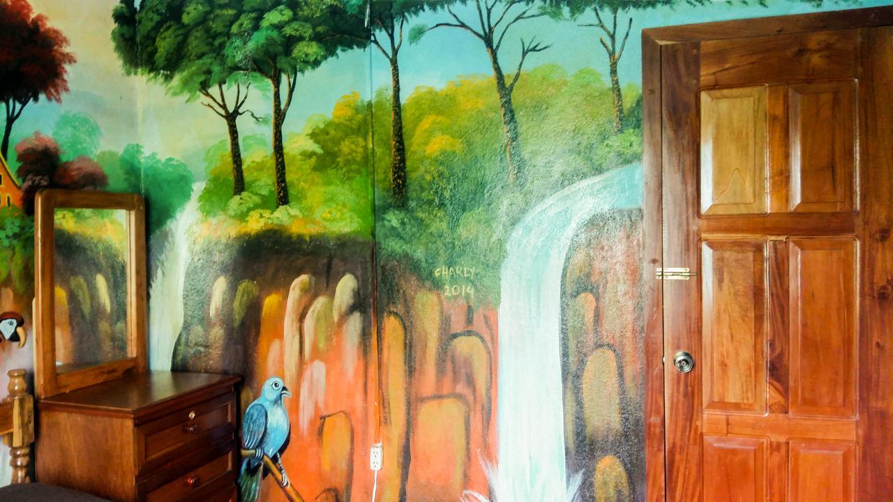 Hostel Life Is Good Moyogalpa Esterno foto